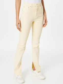 Gina Tricot Bootcut Flared Jeans Dames Geel -TrendHaven 2eeffb357024d785bb864c0e36a35dea scaled