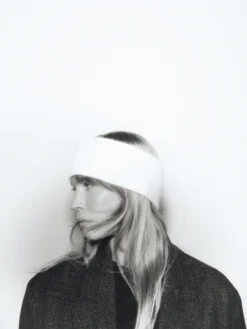 EDITED Oorwarmers & Hoofdbanden Hoofdband Odelia Dames Beige Gemêleerd -TrendHaven e780e314a3a4252a0afd72d37a89a7ba scaled